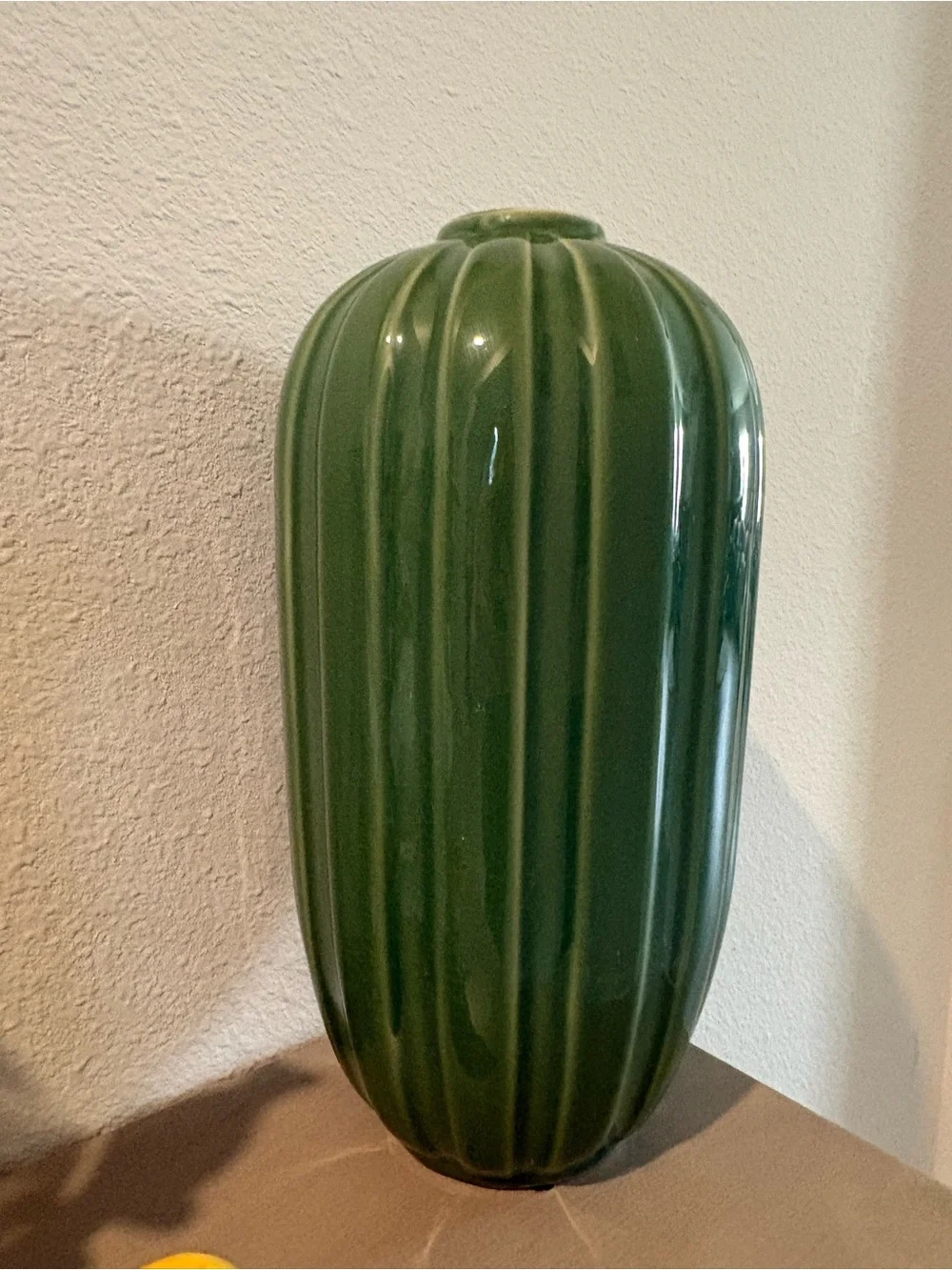 Port 68 Glossy Forest Green Ribbed Ceramic Vase
